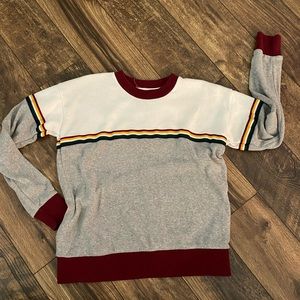 Camp Collection women’s crew sweatshirt